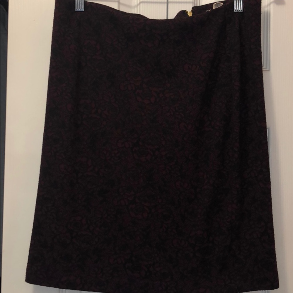 Stretchy Pencil Skirt